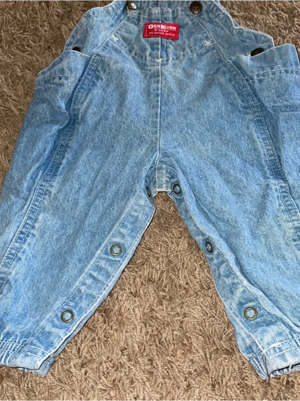 VNTGE USA MADE OshKosh B'gosh VestBak Denim Overalls with Red Logo Patch 6/9MNTH